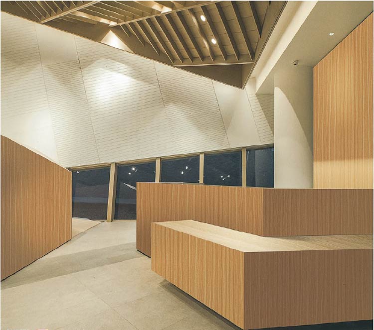 Bagaimanakah filem PVC pelekat dapat menghidupkan semula kaunter kedai anda?